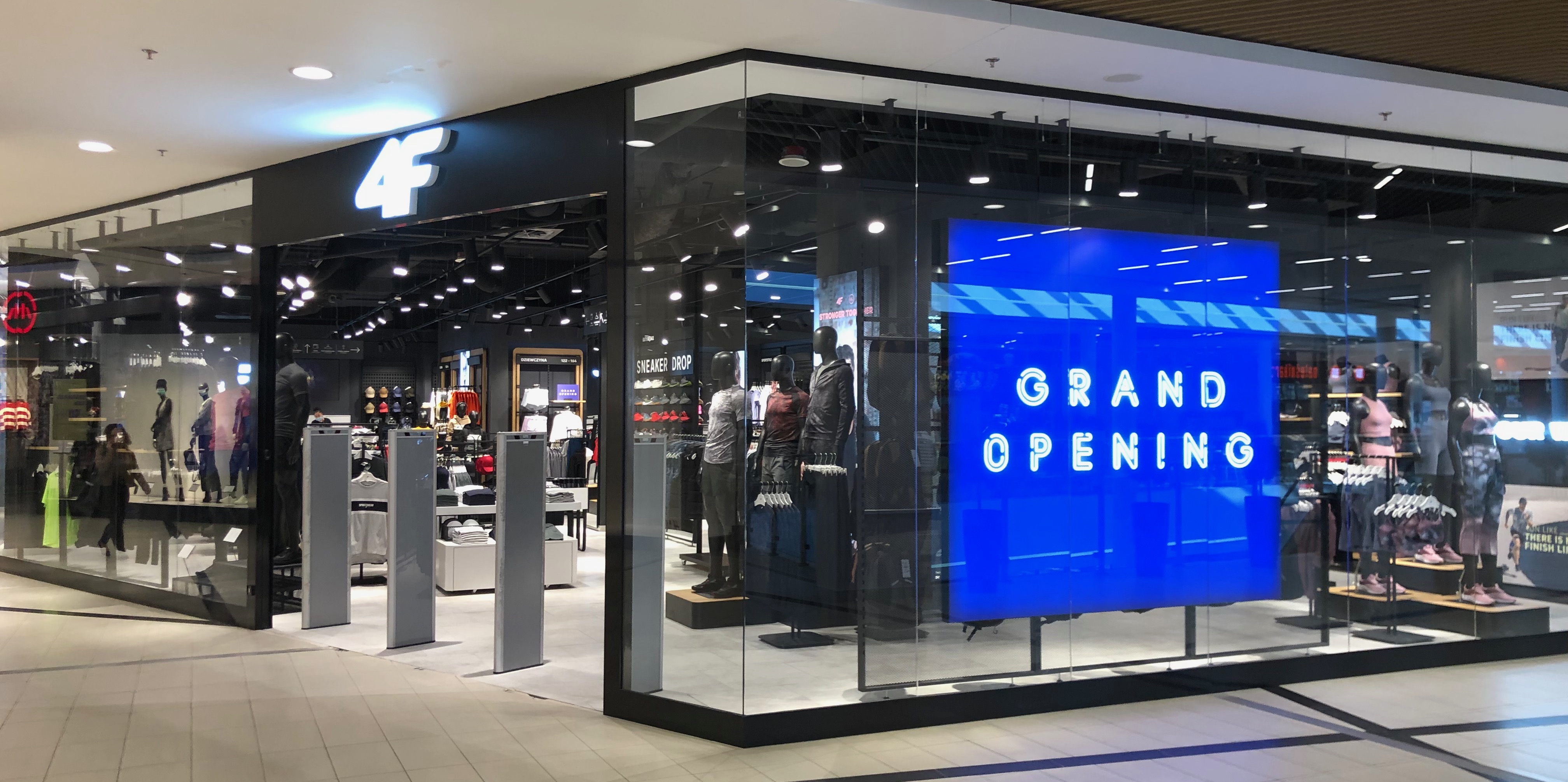 4F – Grand Opening 1